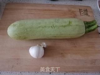 云南小瓜今日行情,丰收喜人，价格稳中有升